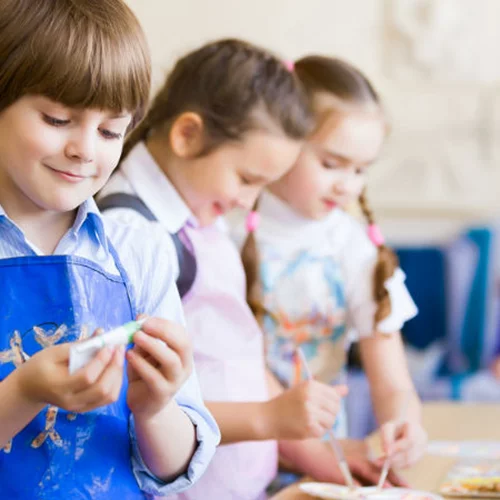 Θεατρικό παιχνίδι, θέατρο για παιδιά και δραματοποίηση παραμυθιού στο Κέντρο Δημιουργικής Μάθησης Εξαρχείων
